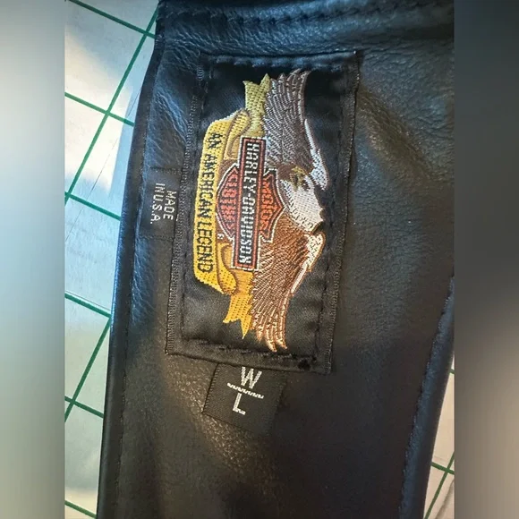 Harley Davidson women’s black leather chaps excellent condition buckle lace up - Picture 4 of 16